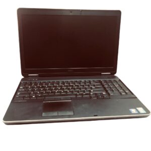 لابتوب DELL LATITUDE E6540 - COR I7 4610 - RAM 8 GB - 265 GB SSD